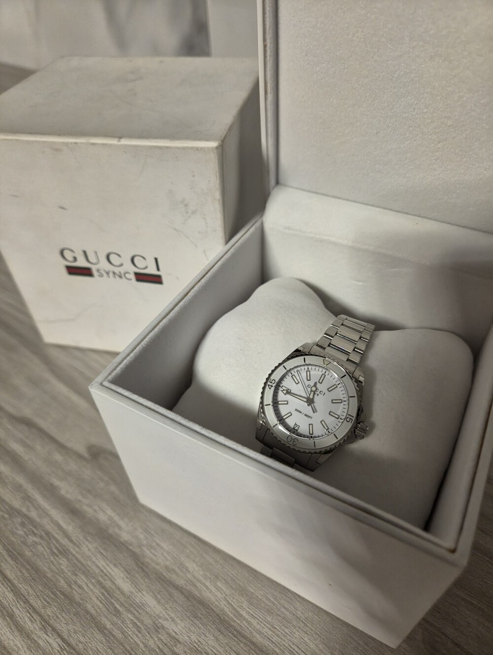 Gucci Stainless Steel Watch - Silver/White
